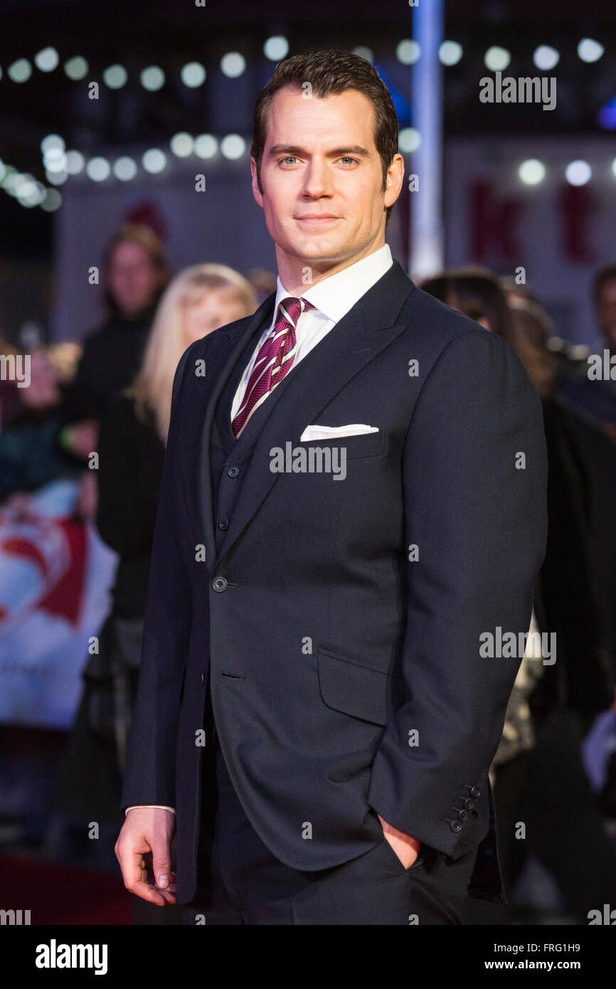 London, UK. 22 March 2016. Actor Henry Cavill (Clark Kent/Superman). Warner Bros. Pictures presents the European Premiere of Batman v Superman, Dawn of Justice. The movie, directed by Zack Snyder, stars Ben Affleck as Batman/Bruce Wayne and Henry Cavill as Superman/Clark Kent in the characters’ first big-screen pairing. The movie opens in cinemas on 25 March 2016. Credit:  Vibrant Pictures/Alamy Live News Stock Photo