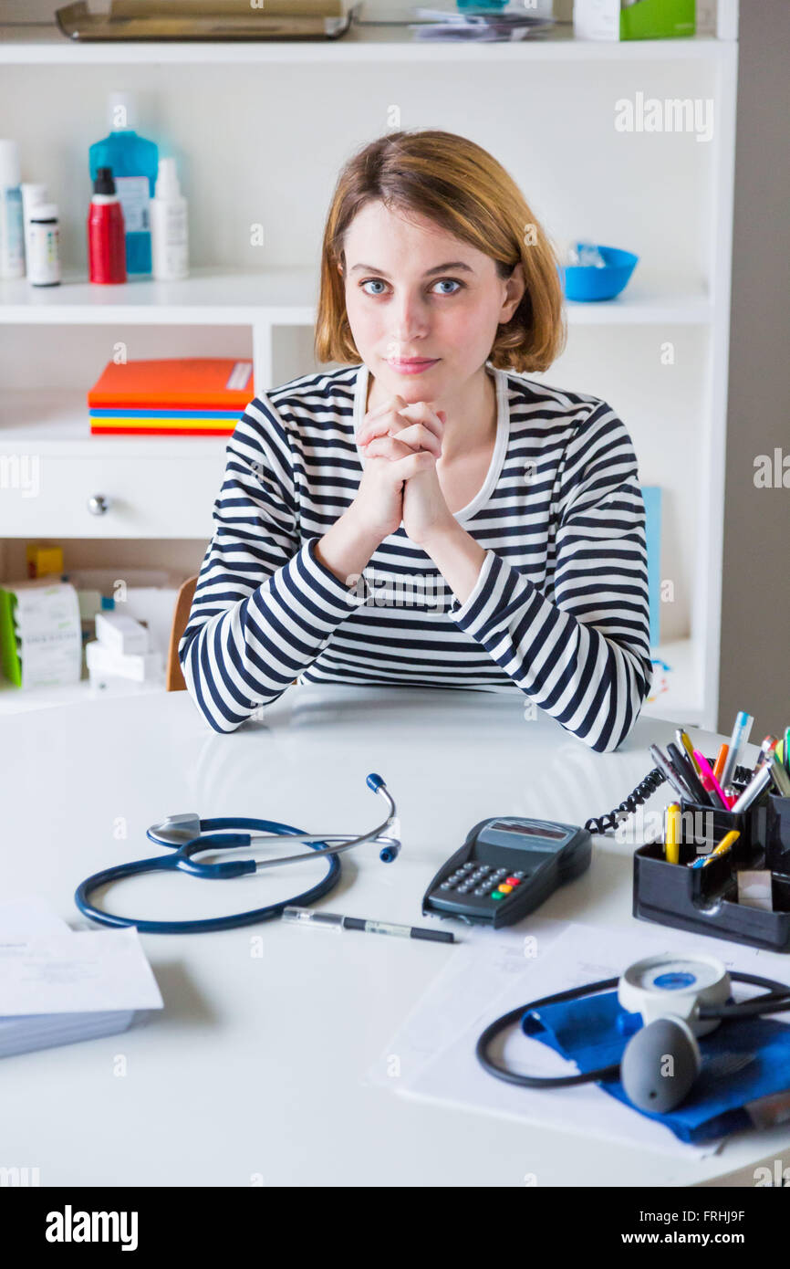 Woman in a consulting firm Stock Photo - Alamy