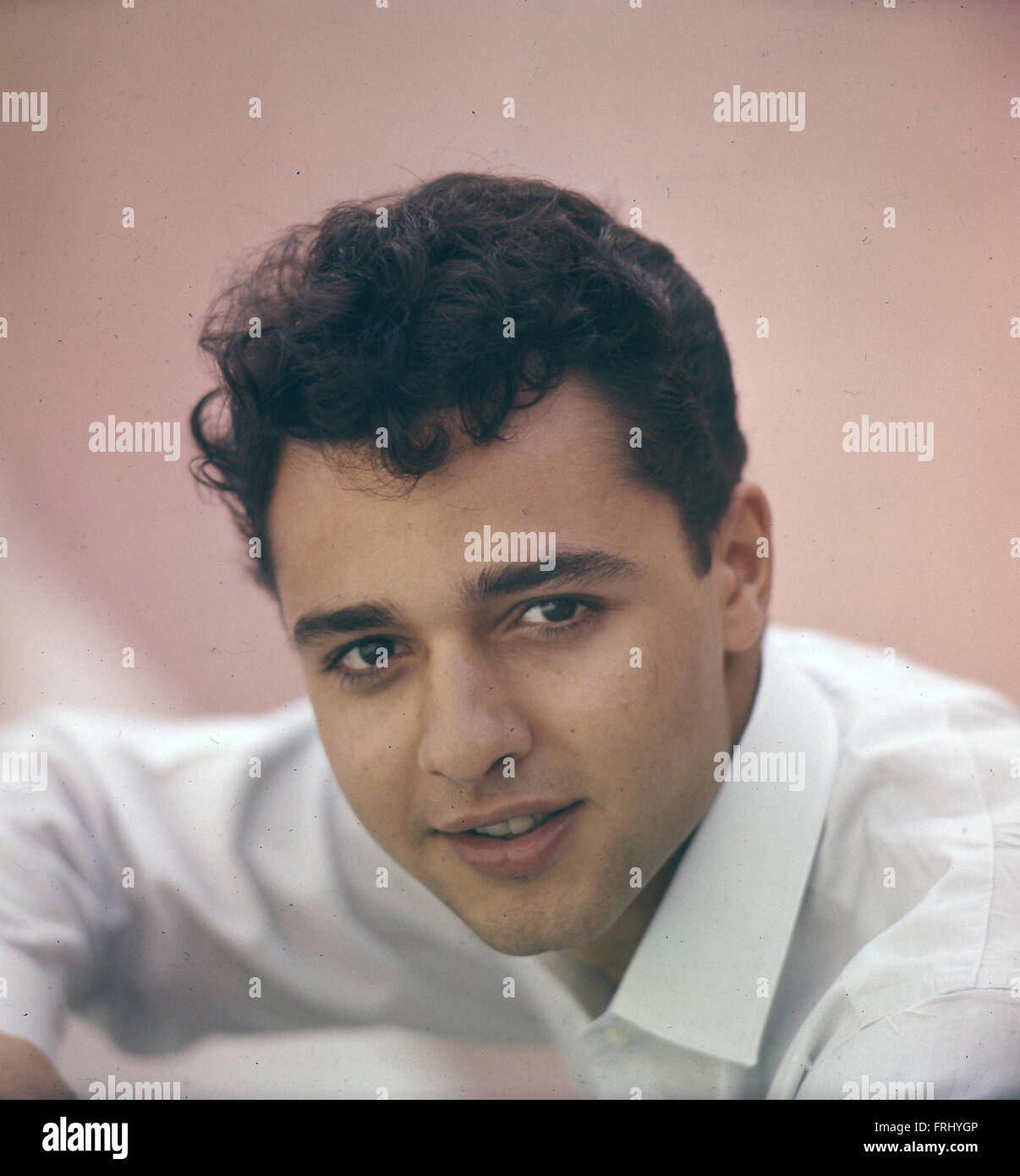 Sal mineo actor 1958 hi-res stock photography and images - Alamy