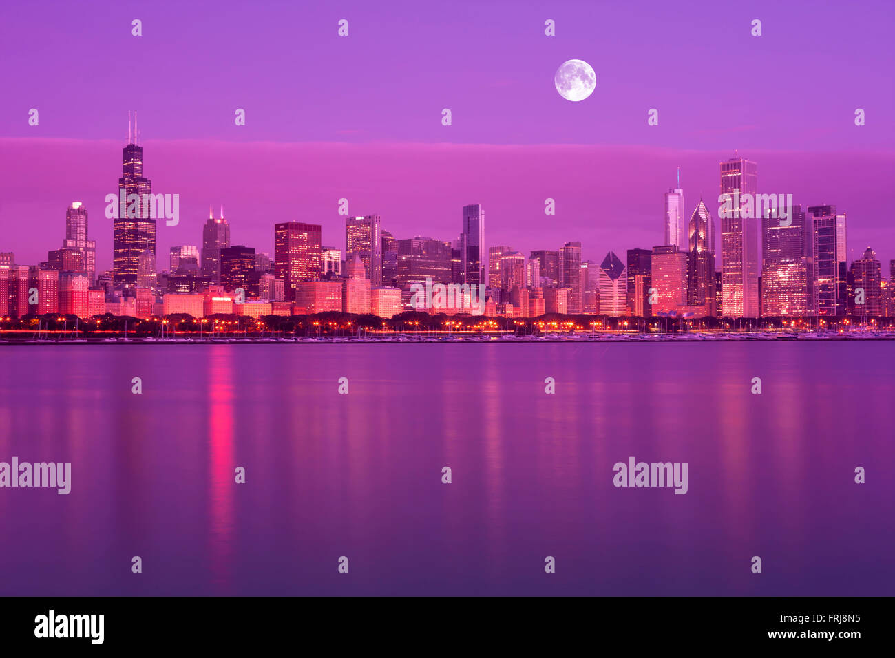 LAKE SHORE SKYLINE DOWNTOWN CHICAGO ILLINOIS USA Stock Photo Alamy