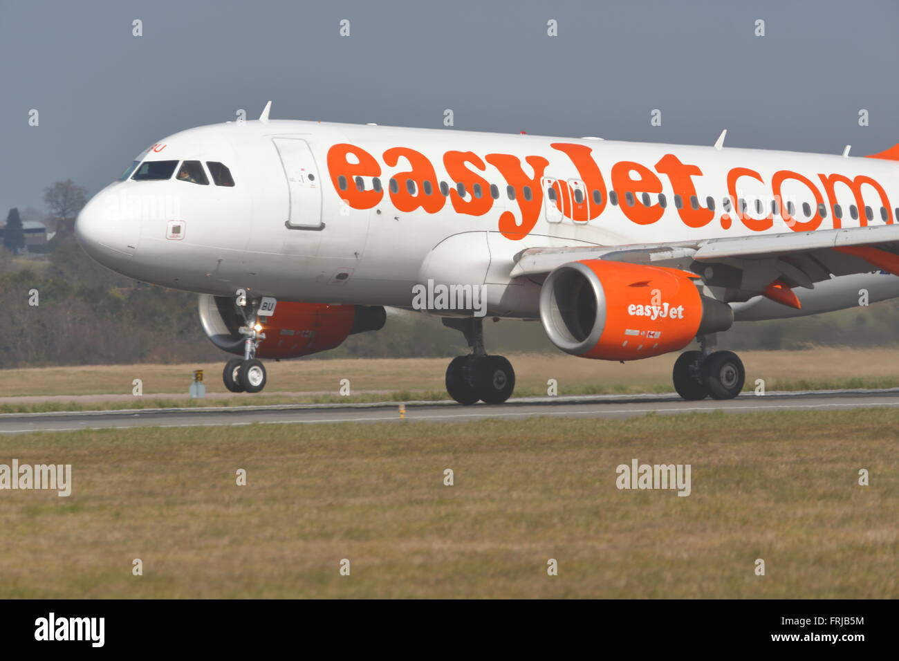 Lowcost airline Easyjet Airbus A319 GEZBU landing at London Luton Airport, UK Stock Photo Alamy