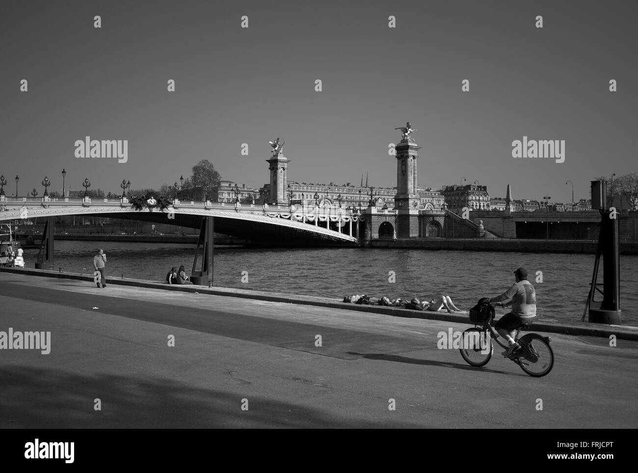 Banks of the seine Black and White Stock Photos & Images - Alamy