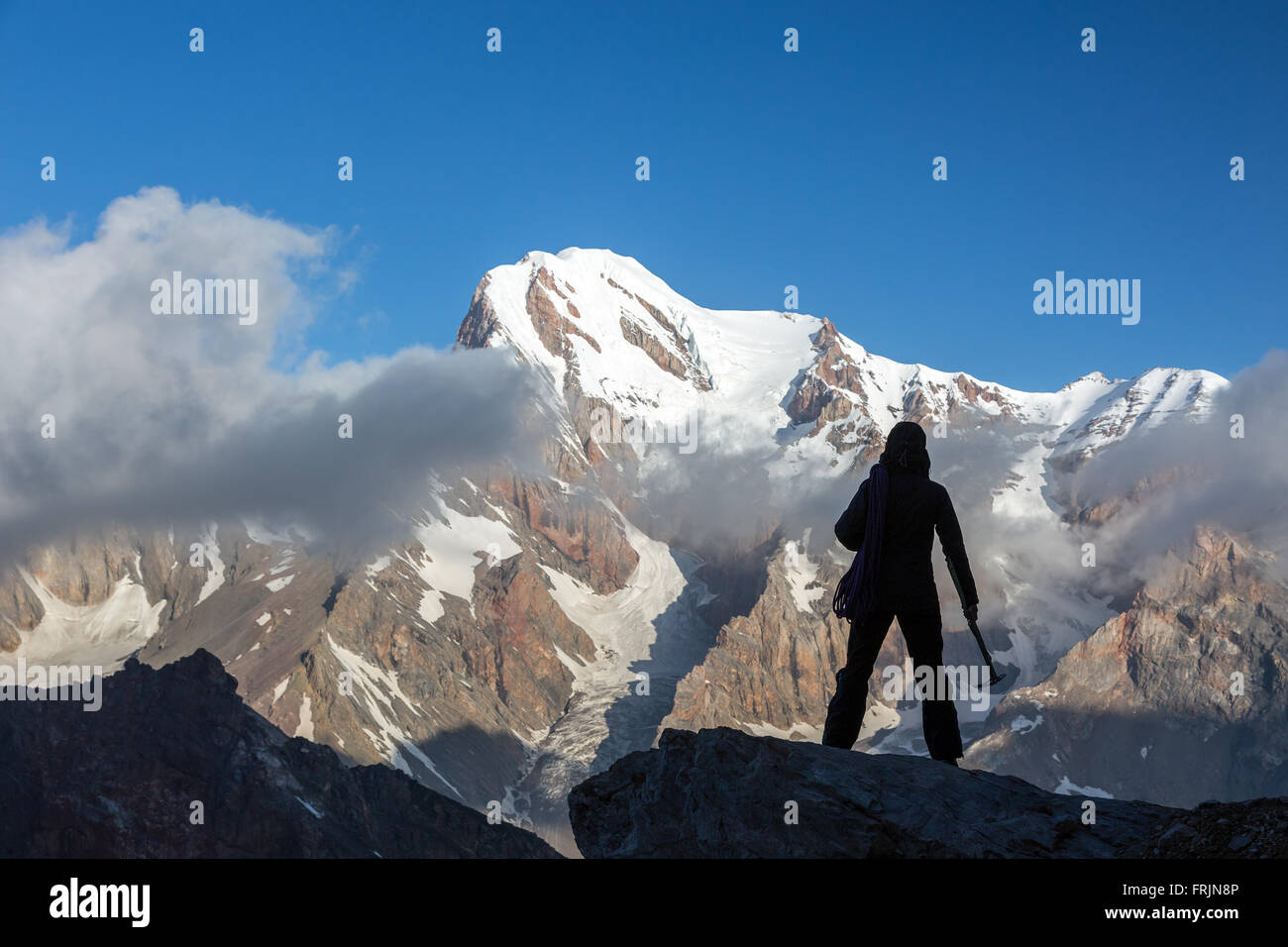 Himalaya india climber hi-res stock photography and images - Alamy