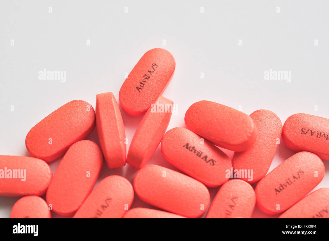 Pills orange hires stock photography and images Alamy