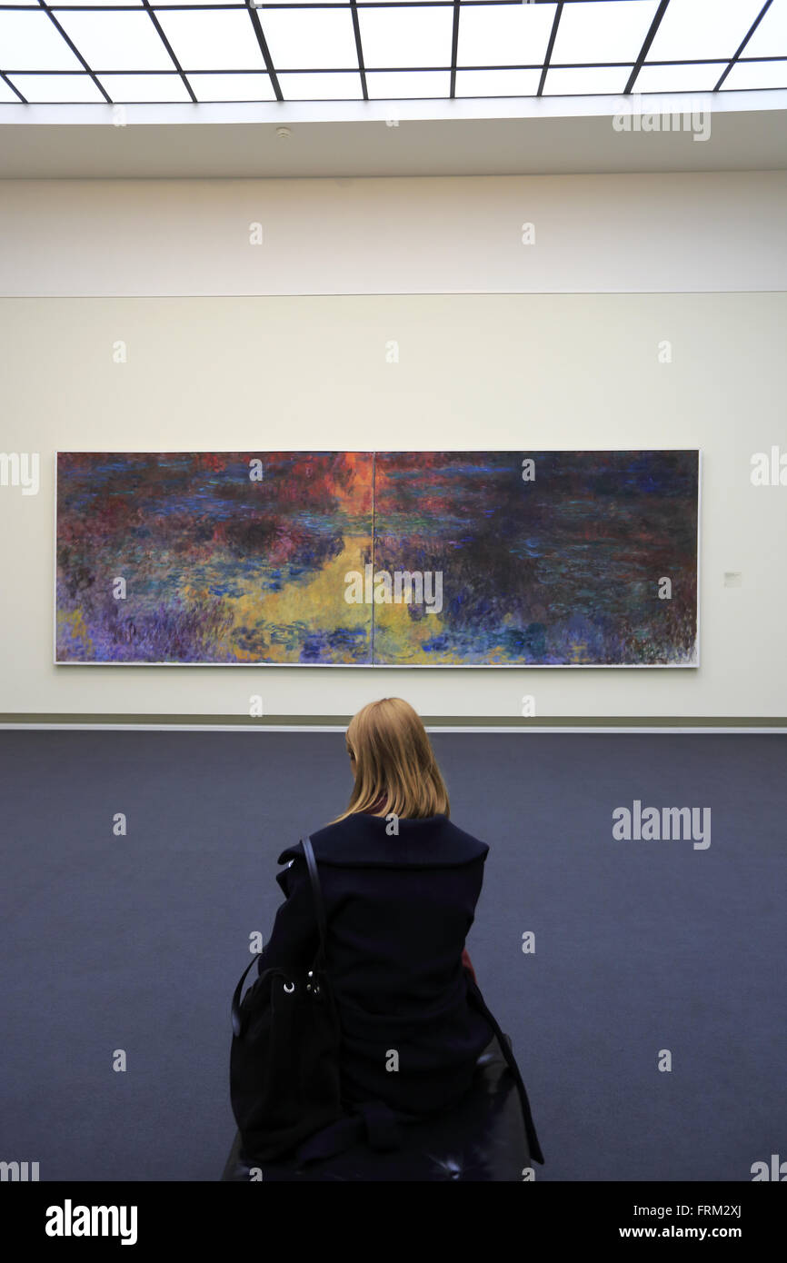 Claude monet les nympheas hi-res stock photography and