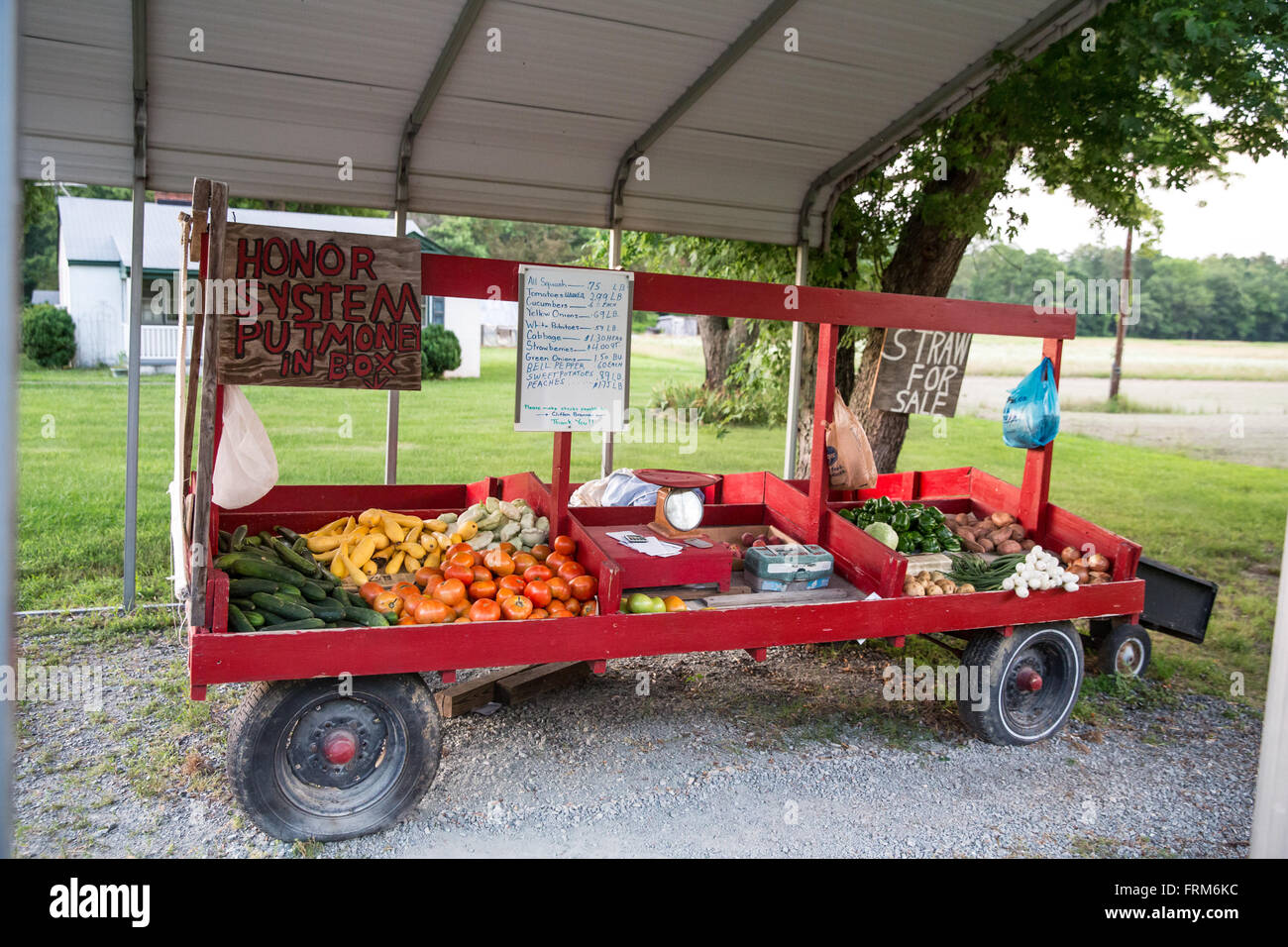 Roadside peach market hires stock photography and images Alamy