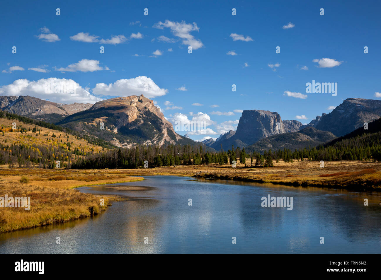 WY01375-00...WYOMING - Squaretop Mountain and the Green River in the Teton National Forest section of the Wind River Range. Stock Photo