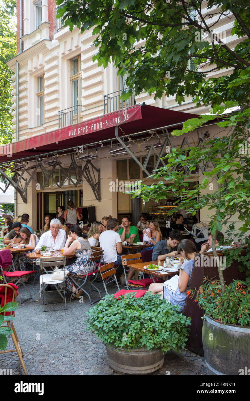 Berlin. Germany. Brunch at Café Anna Blume on Kollwitzstraße, Prenzlauer Berg. Stock Photo