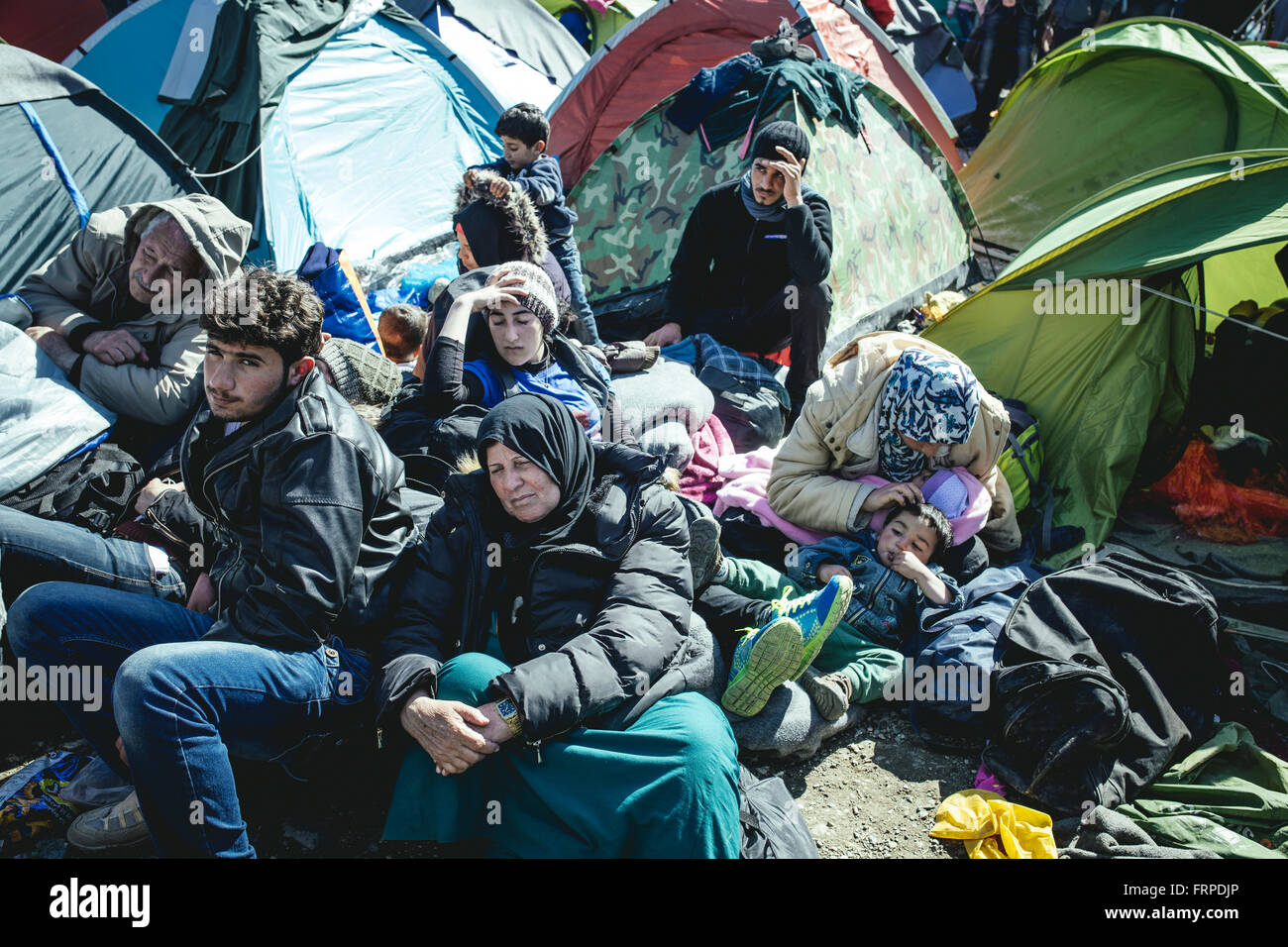 Border crossing camp hires stock photography and images Alamy