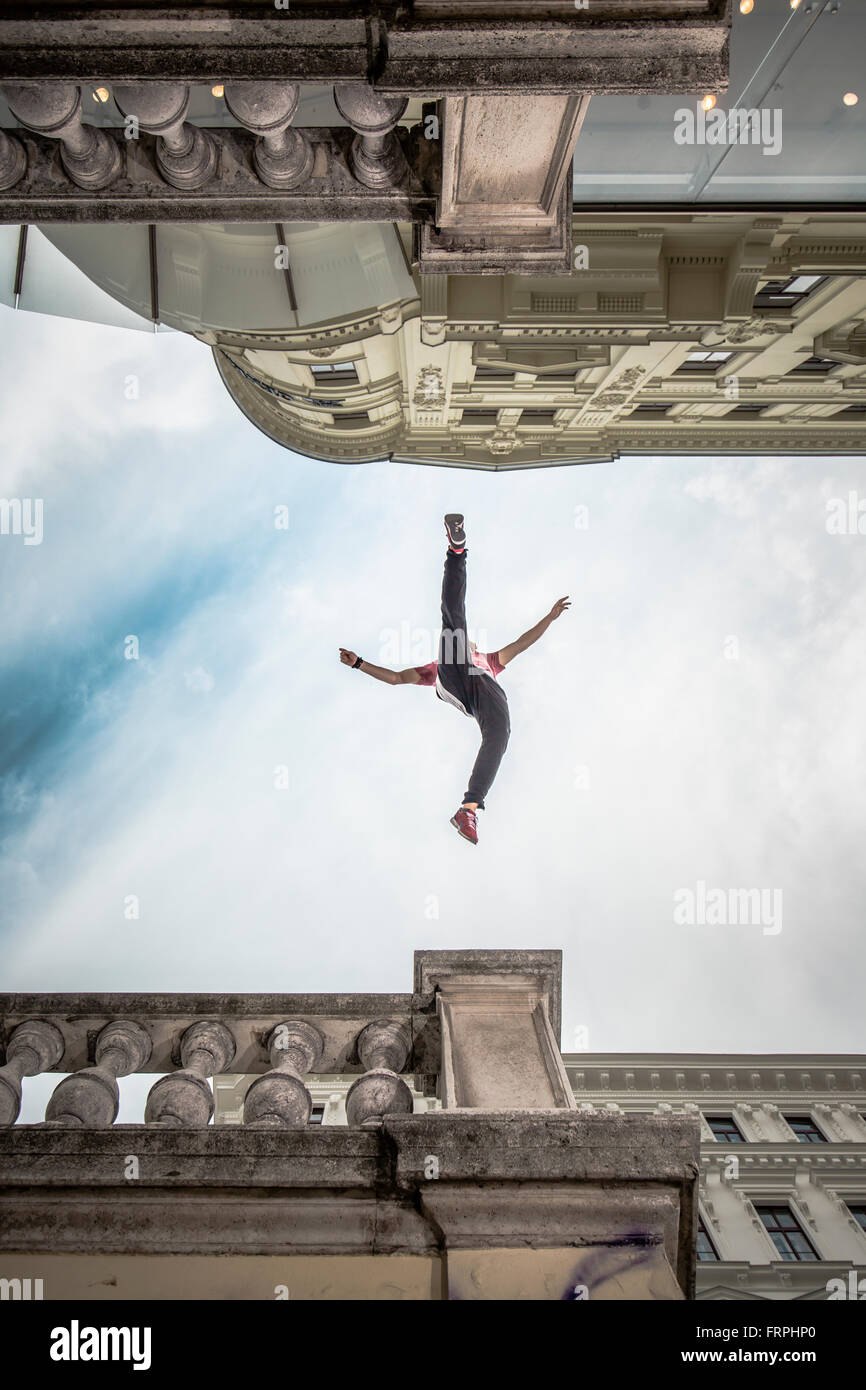 Freerunning hi-res stock photography and images - Alamy