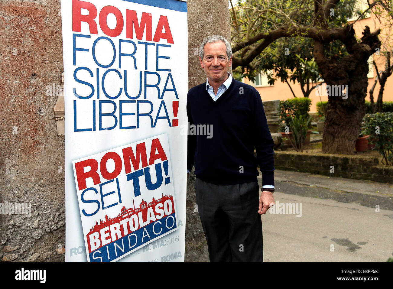 Rome, Italy. 23rd March, 2016. The candidate for Forza Italia to Rome's Mayor elections Guido Bertolaso  Rome 23rd March 2016. The ex italian Premier visits the headquarter of Forza Italia for the next elections in Rome.  Credit:  Insidefoto/Alamy Live News Stock Photo
