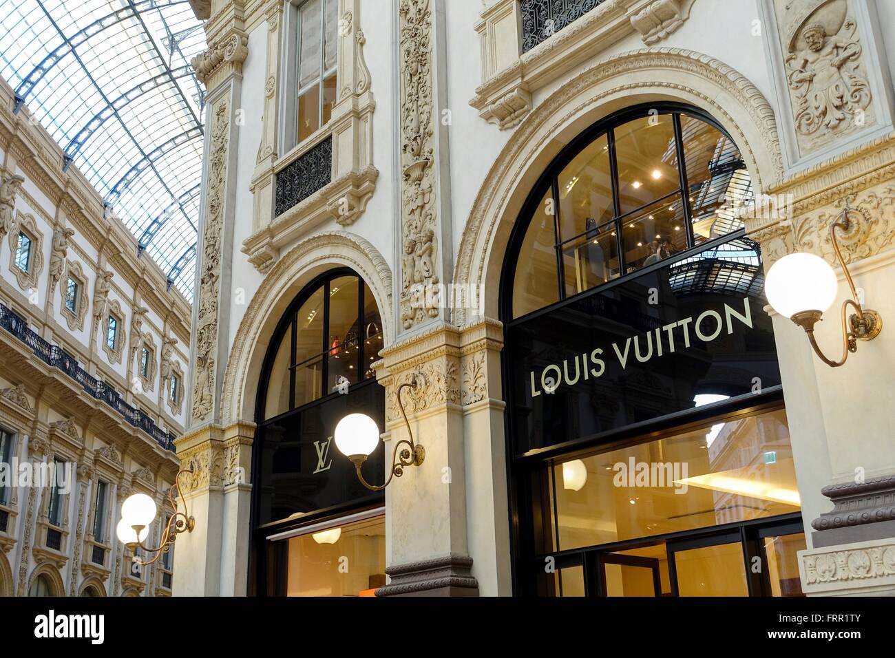 Italy: Louis-Vuitton boutique at Galleria Vittorio Emanuele II, Milan. Photo from 10. March 2016. Stock Photo