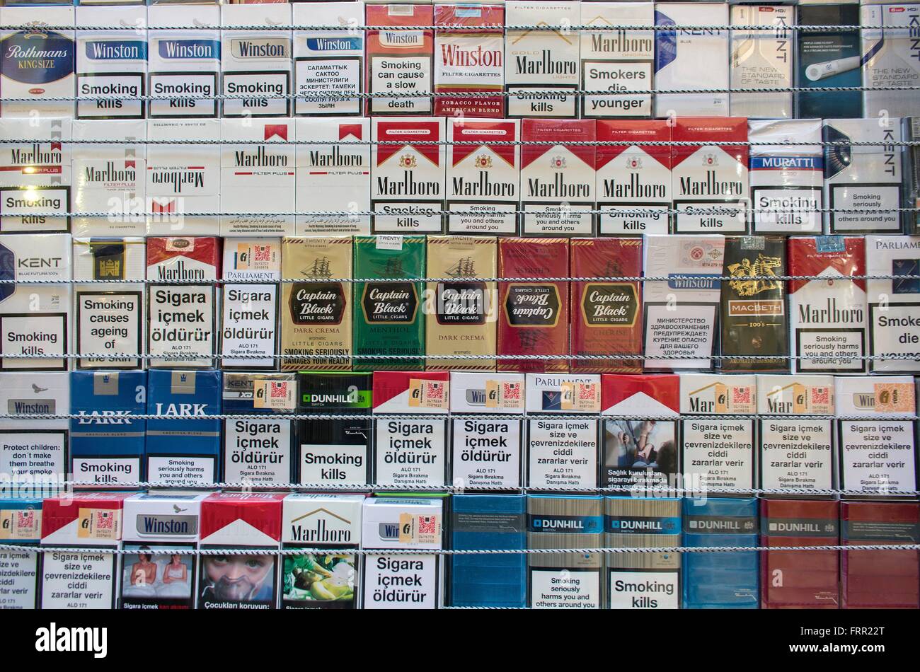 Cigarette shop in Erbil, Northern Iraq Stock Photo