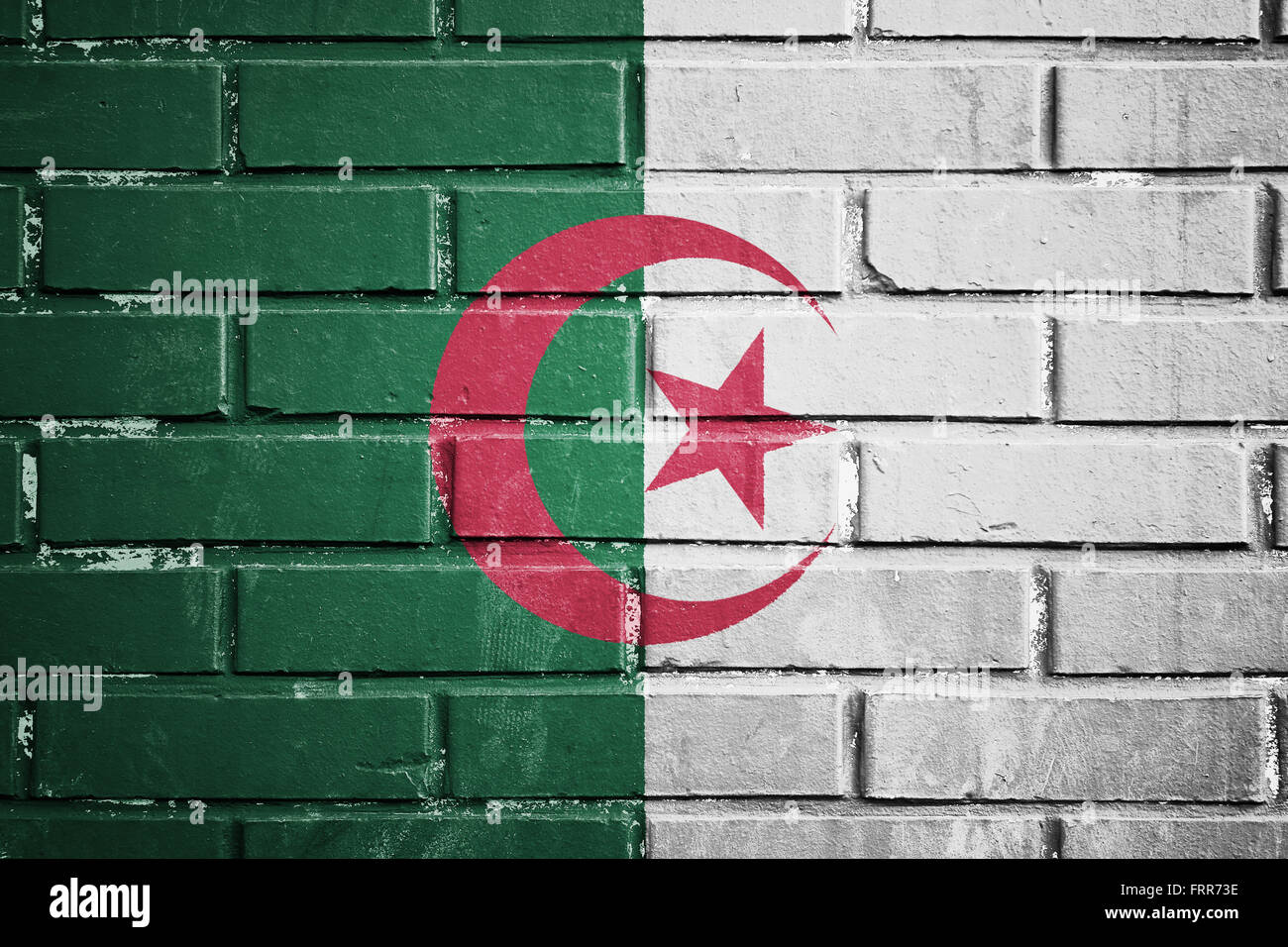 Algeria flag on the brick wall Stock Photo - Alamy