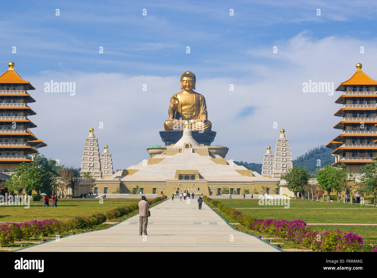 Giant buddha taiwan hires stock photography and images Alamy