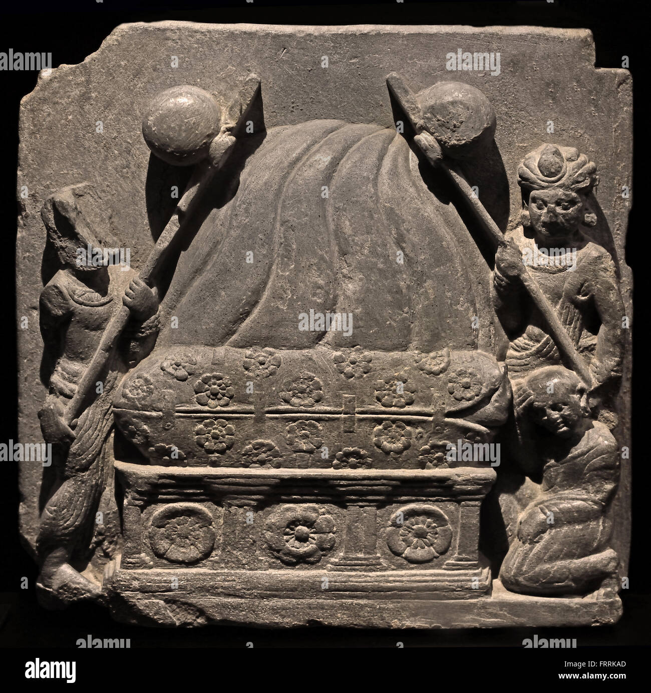 Buddhist relics hires stock photography and images Alamy