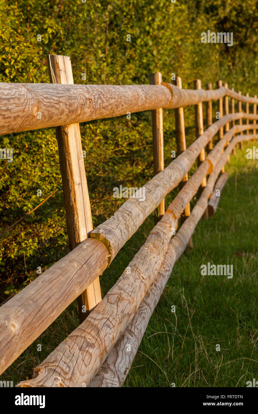 Limitation fence hi-res stock photography and images - Alamy