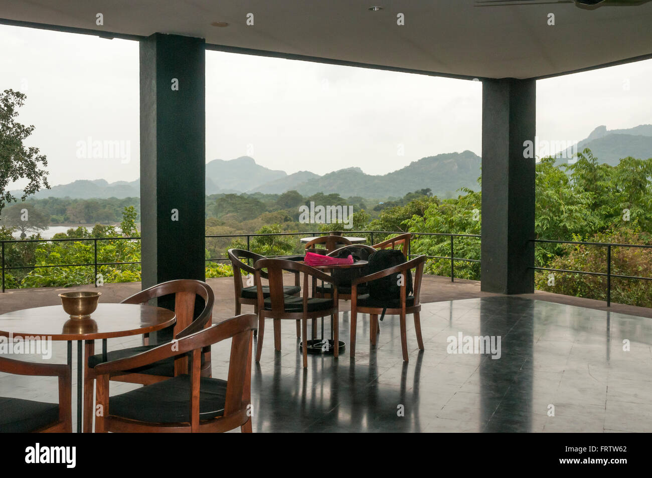 Guest lounge of the Heritance Kandalama Hotel, designed by architect Geoffrey Bawa, outside Dambulla, Sri Lanka Stock Photo