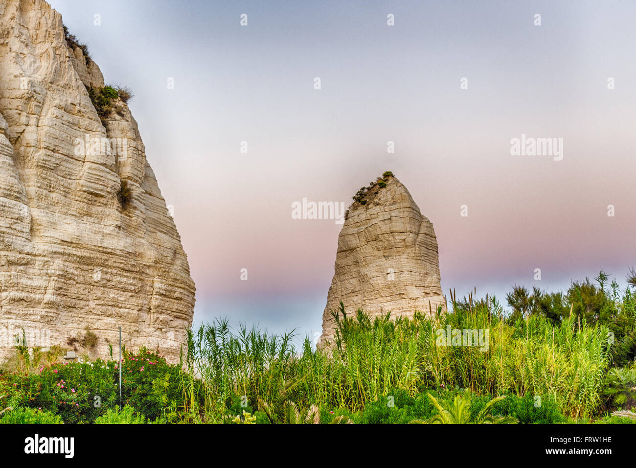 Popular Rocks Italy Sedimentary rocks italy hi-res stock photography and images - Alamy