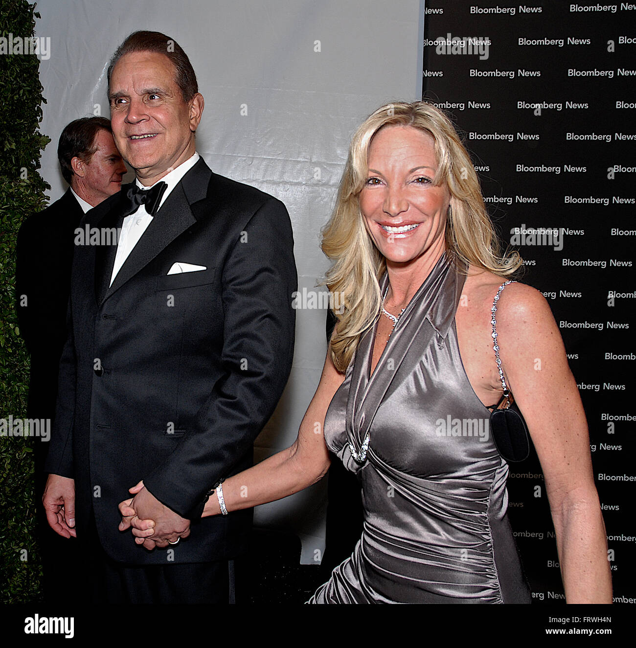 Washington, DC., USA, 21st April, 2007 Rich Little and his wife Marie ...