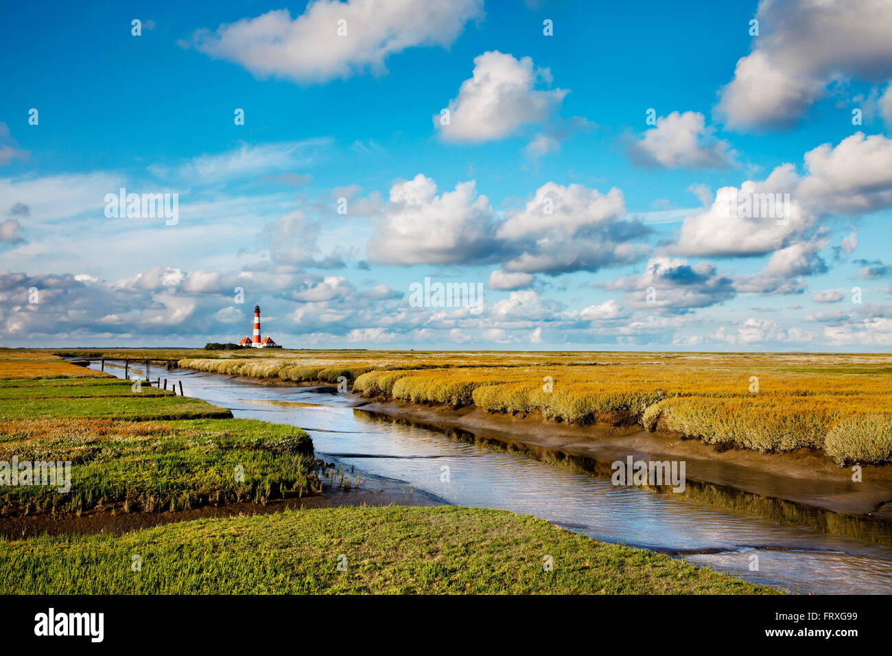 Westerhever Lighthouse, Eiderstedt peninsula, North Sea coast, Northern ...