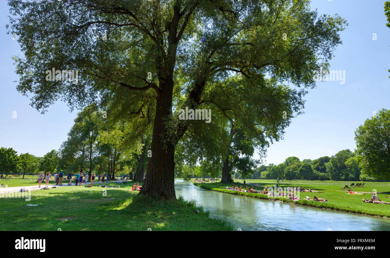 English Garden Park People Munich Stock Photos English Garden