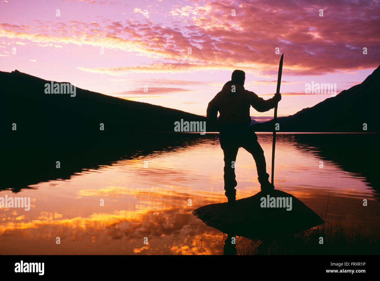 Hiker silhouette silhouetted hi-res stock photography and images - Alamy