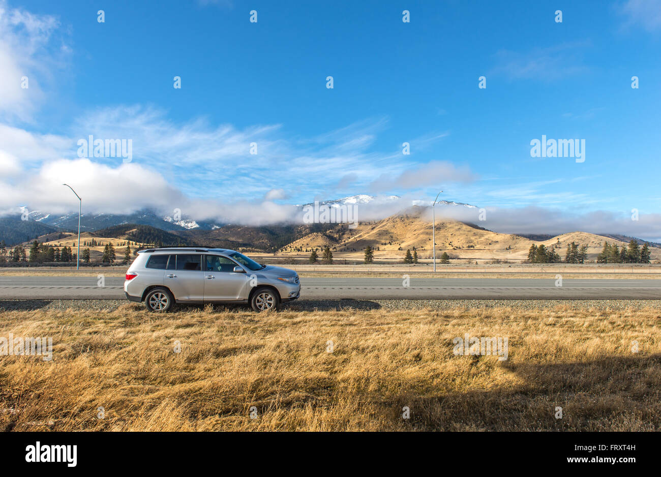 Car parking and enjoying with beautiful landscape neay Mt.Shasta CA Stock Photo Alamy