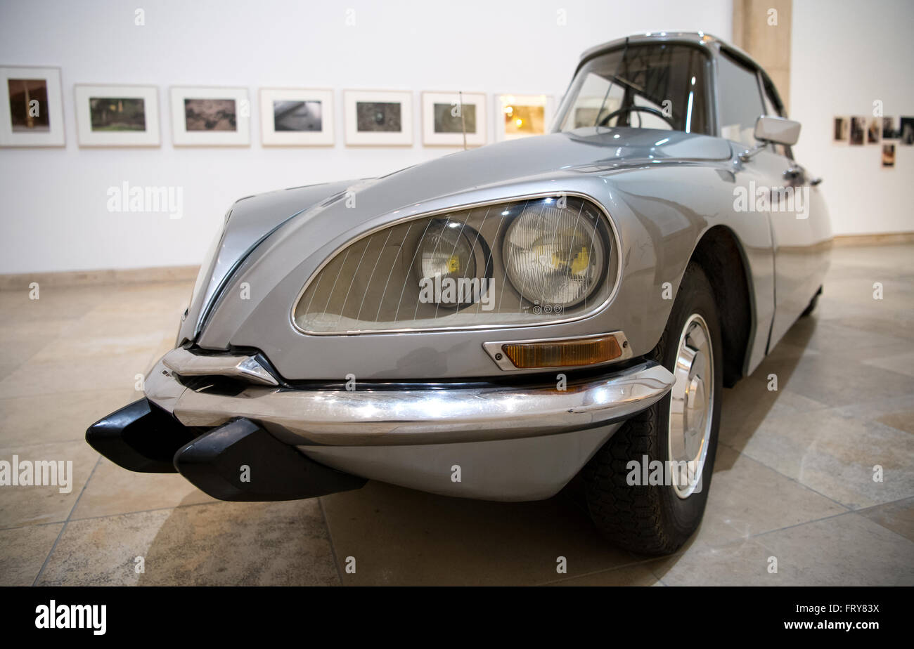 Munich, Germany. 24th Mar, 2016. The installation '1970 Citroen DS19' by Gabriel Orozco is on display in the exhibition 'A history: Contemporary art from the Centre Pompidou' at the House of History in Munich, Germany, 24 March 2016. The museum is showcasing 160 works by more than 100 artists from the collection of Centre Pompidou in Paris, France, from 25 March to 04 September 2016. Photo: SVEN HOPPE/dpa/Alamy Live News Stock Photo