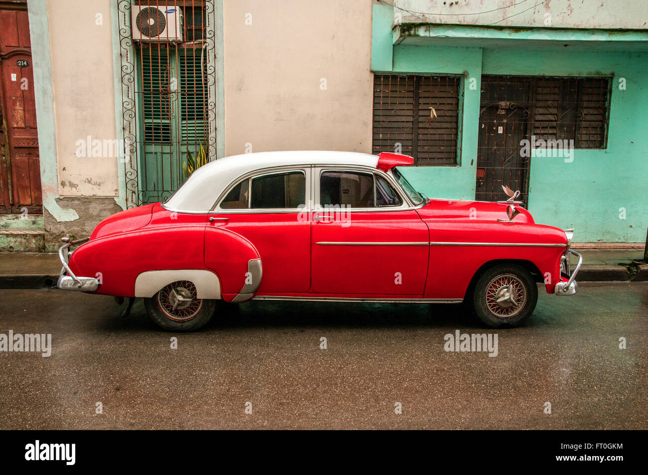 Santa Clara, Cuba vintage car Stock Photo