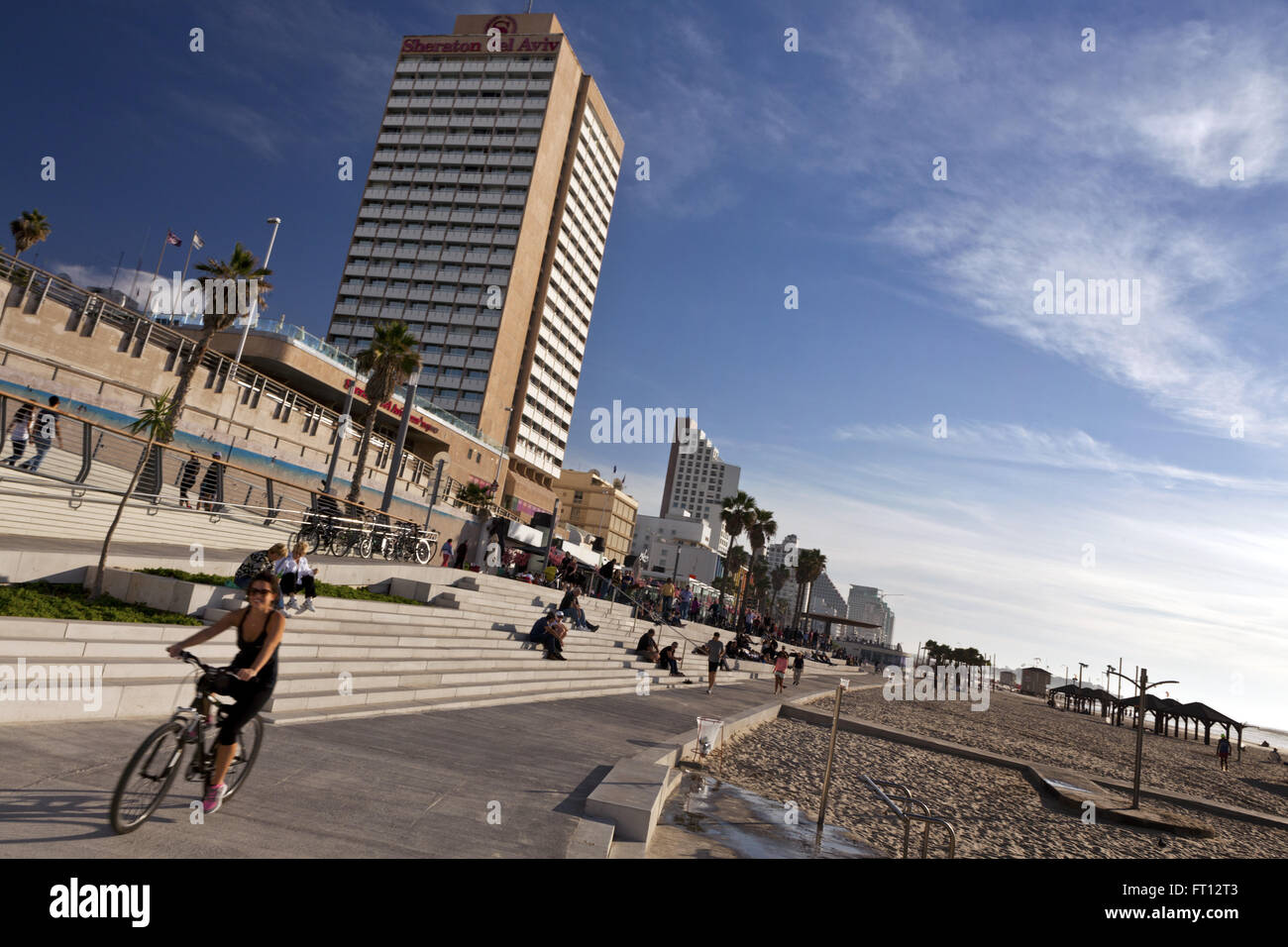 The beach promenade, or 'Tayelet', Tel-Aviv, Israel, Asia Stock Photo