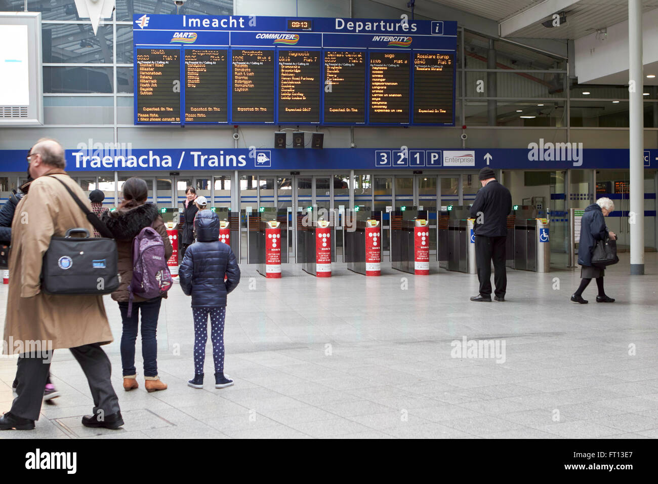 passenger concourse connolly train station dublin Ireland Stock Photo