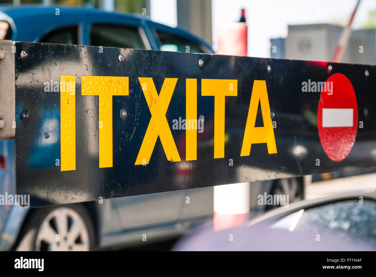 Itxita (closed) sign in Basque Country Stock Photo