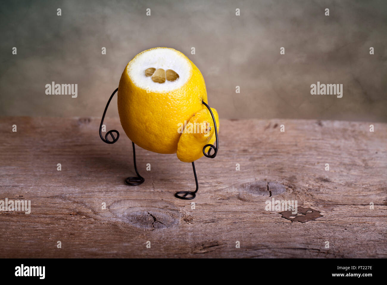 Stilleben mit Zitrone - Simple Things Stock Photo
