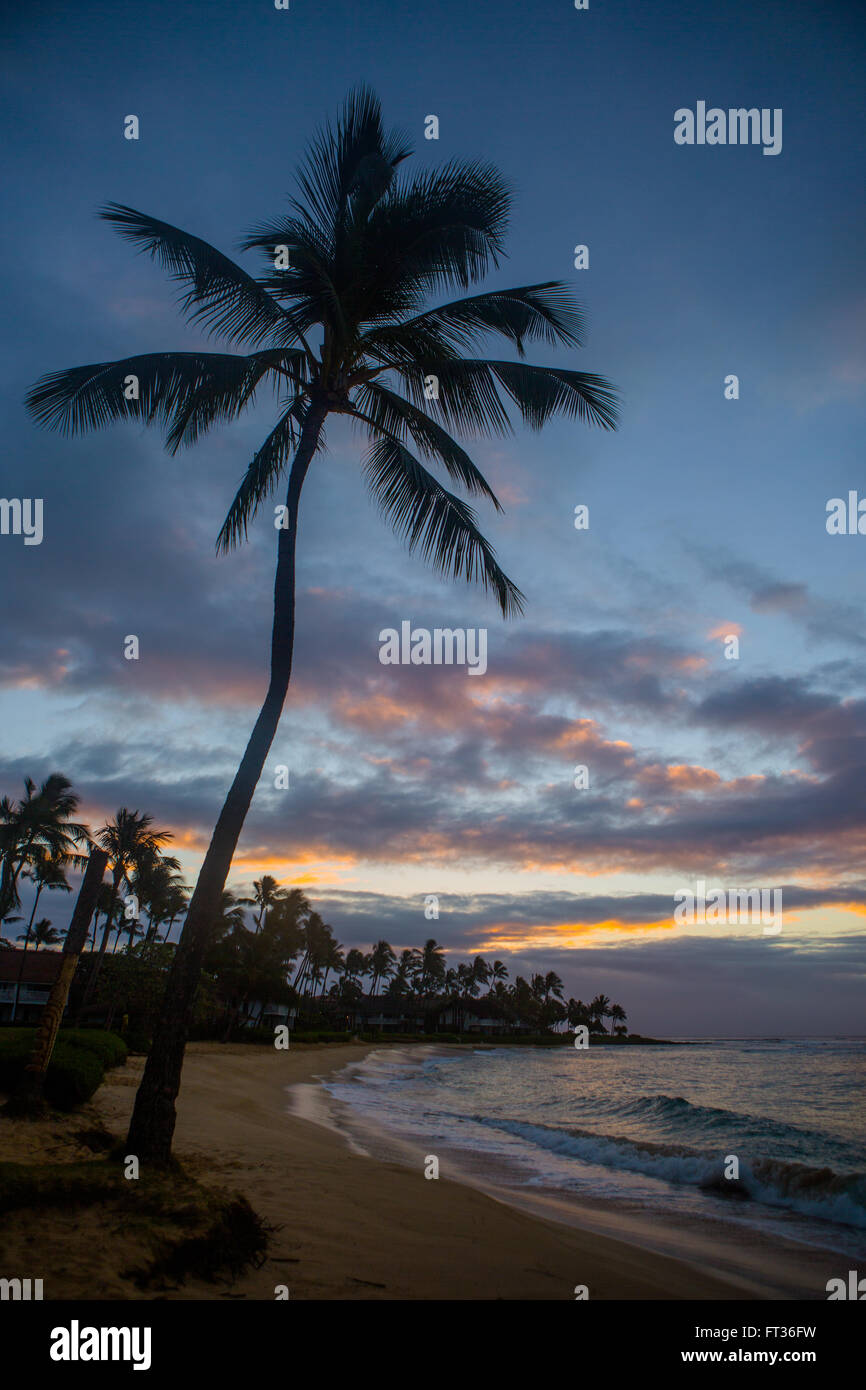 Early morning sunrise on Poipu Beach Stock Photo - Alamy