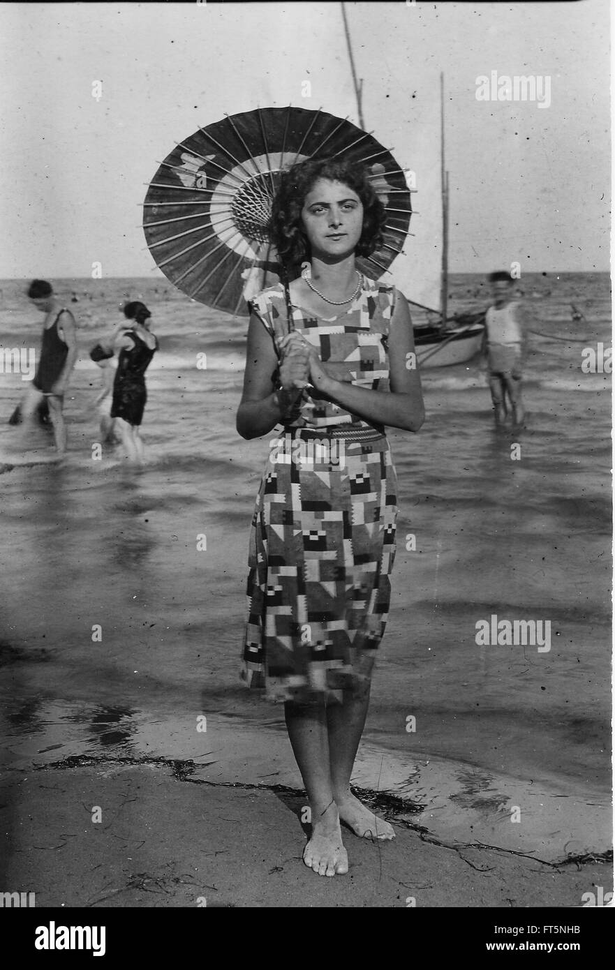 1920s young woman portrait at the Rome sea Stock Photo