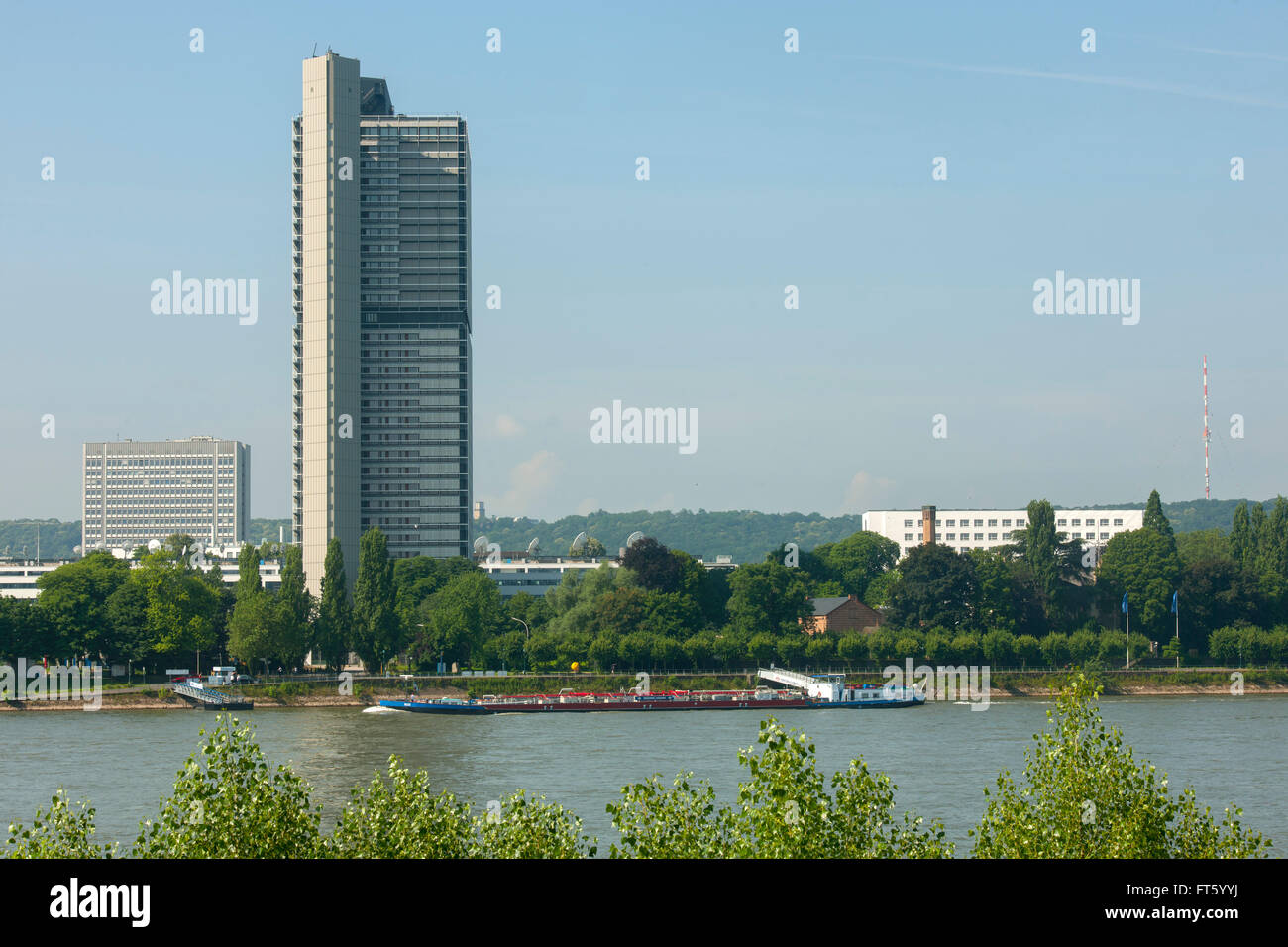 Deutschland, Nordrhein-Westfalen, Bonn, Langer Eugen. Der Lange Eugen ist ein Hochhaus in Bonn, das von 1966 bis 1969 errichtet Stock Photo