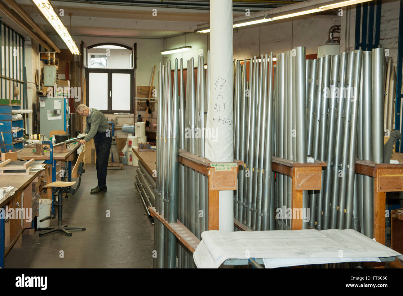 Metallpfeifenbau High Resolution Stock Photography And Images Alamy
