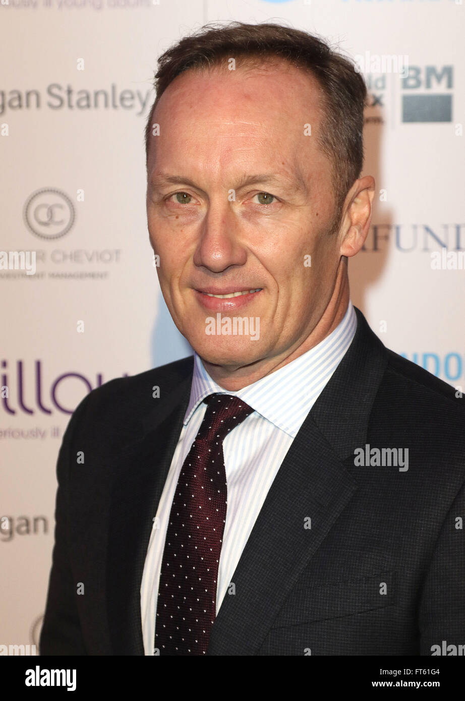 Lee dixon hires stock photography and images Alamy