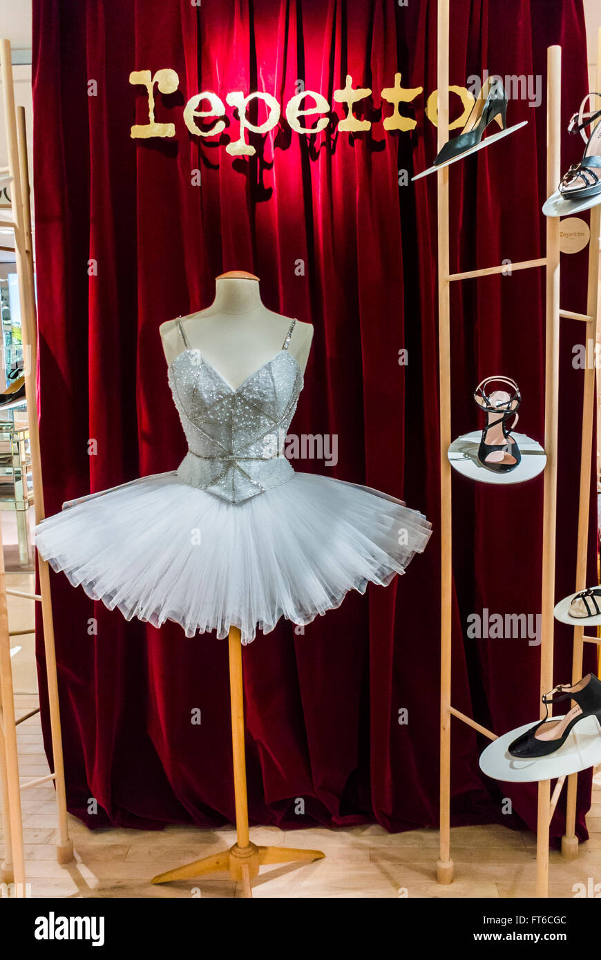 Paris France Shopping French Department Store Le Printemps