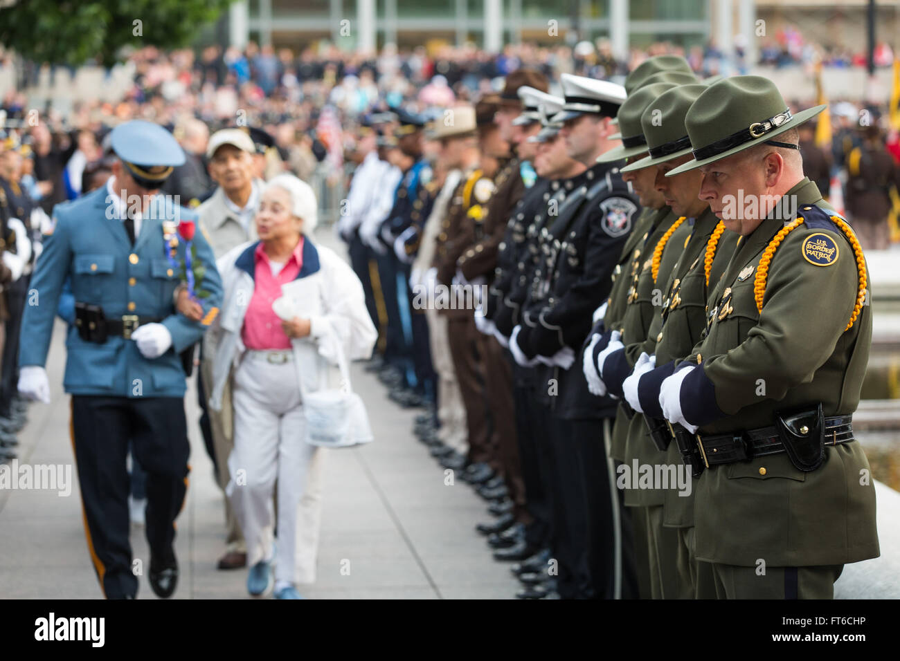 Border Patrol agents take part in the National Law Enforcement Officers ...