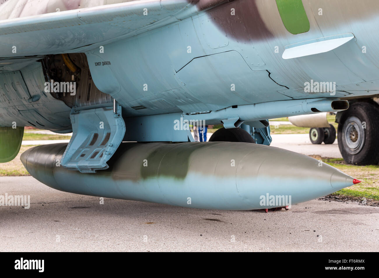 Model airplane sales fuel tanks