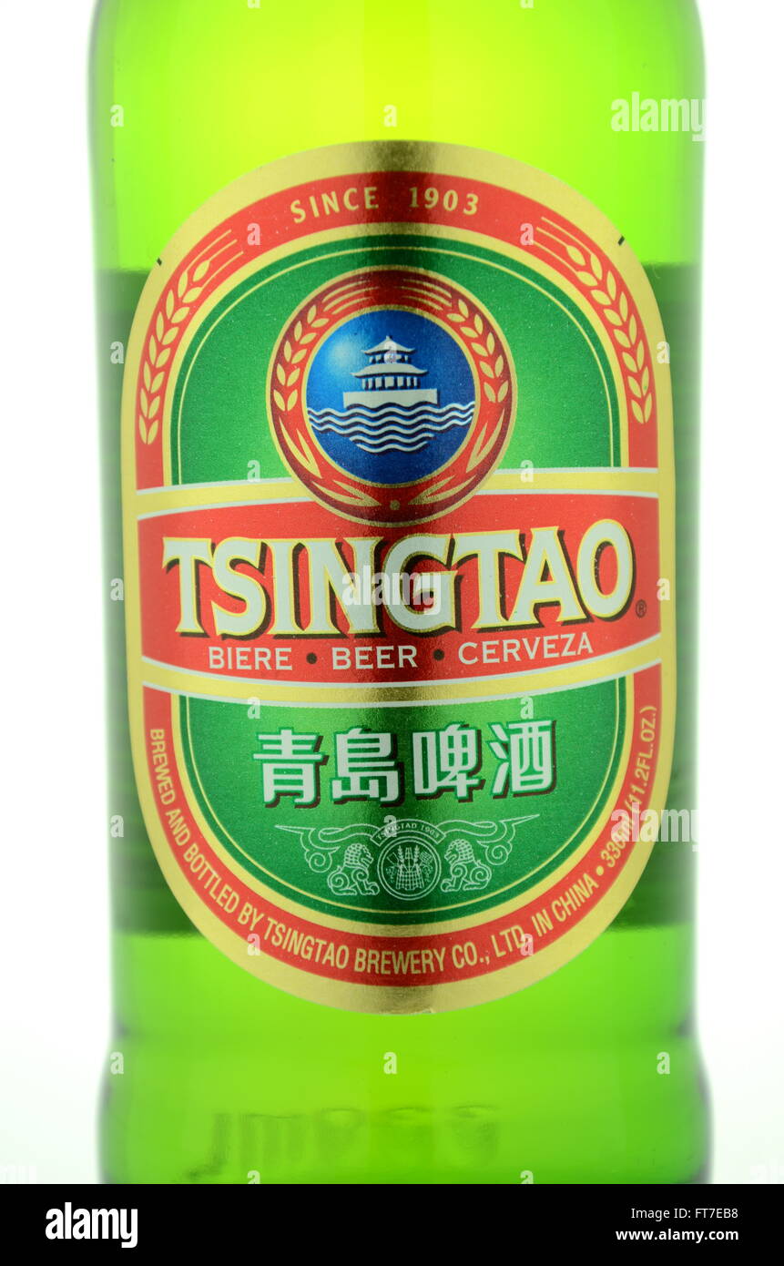 https://c8.alamy.com/comp/FT7EB8/tsingtao-beer-isolated-on-white-background-FT7EB8.jpg