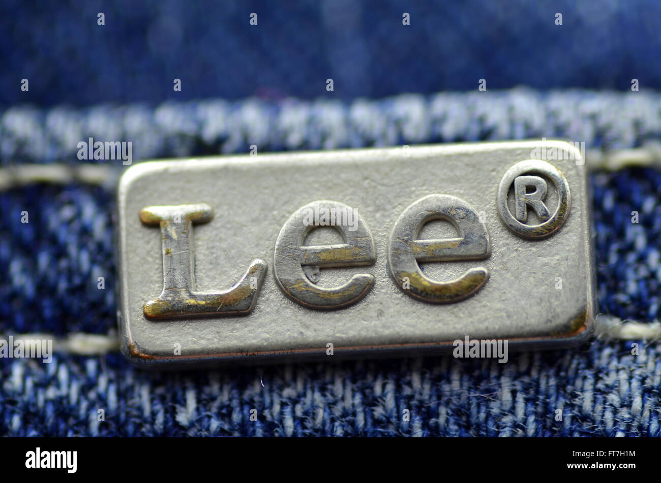 Lee brand logo hi-res stock photography and images - Alamy