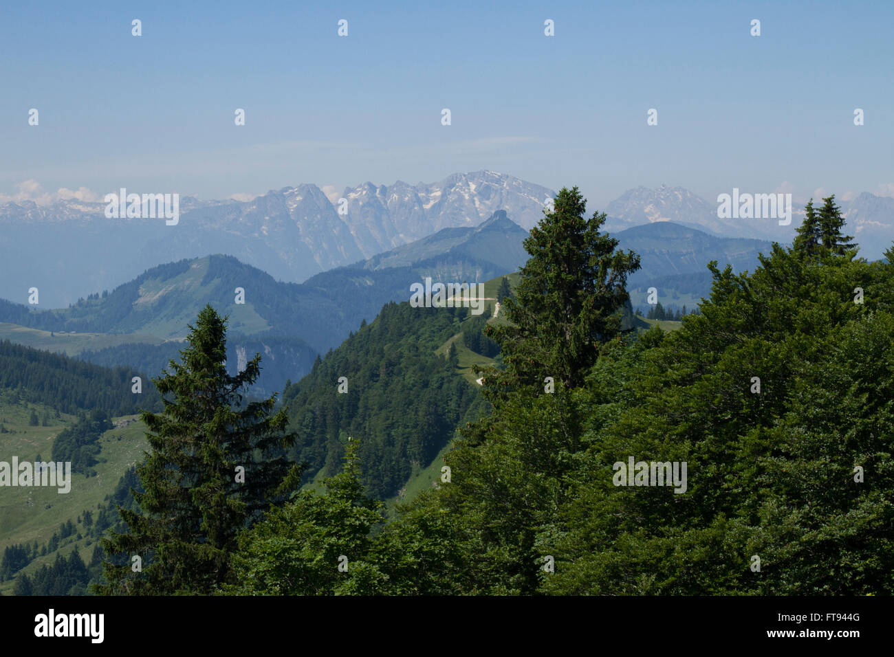 Rooftop of the world hi-res stock photography and images - Alamy