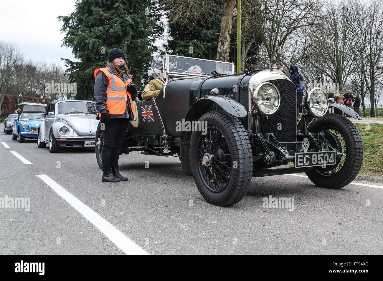 Goodwood classic historic motor racing at the Goodwood Members Meeting