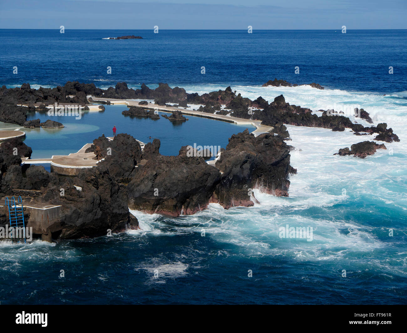 Porto Moniz, natural volcanic swimming pools on beach amongst rocks ...