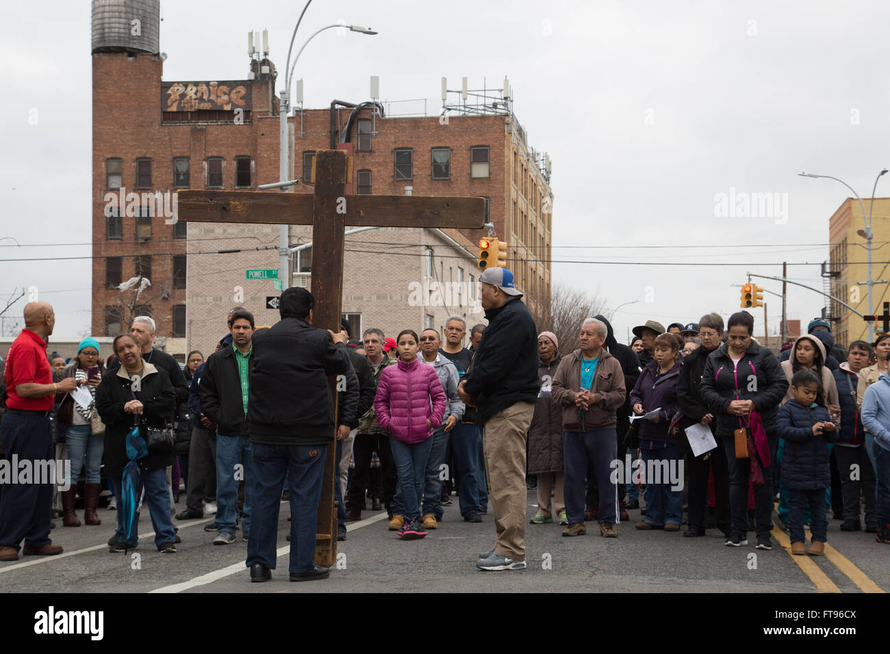 Brownsville, Brooklyn, New York, USA. 25th March, 2016. Members of the