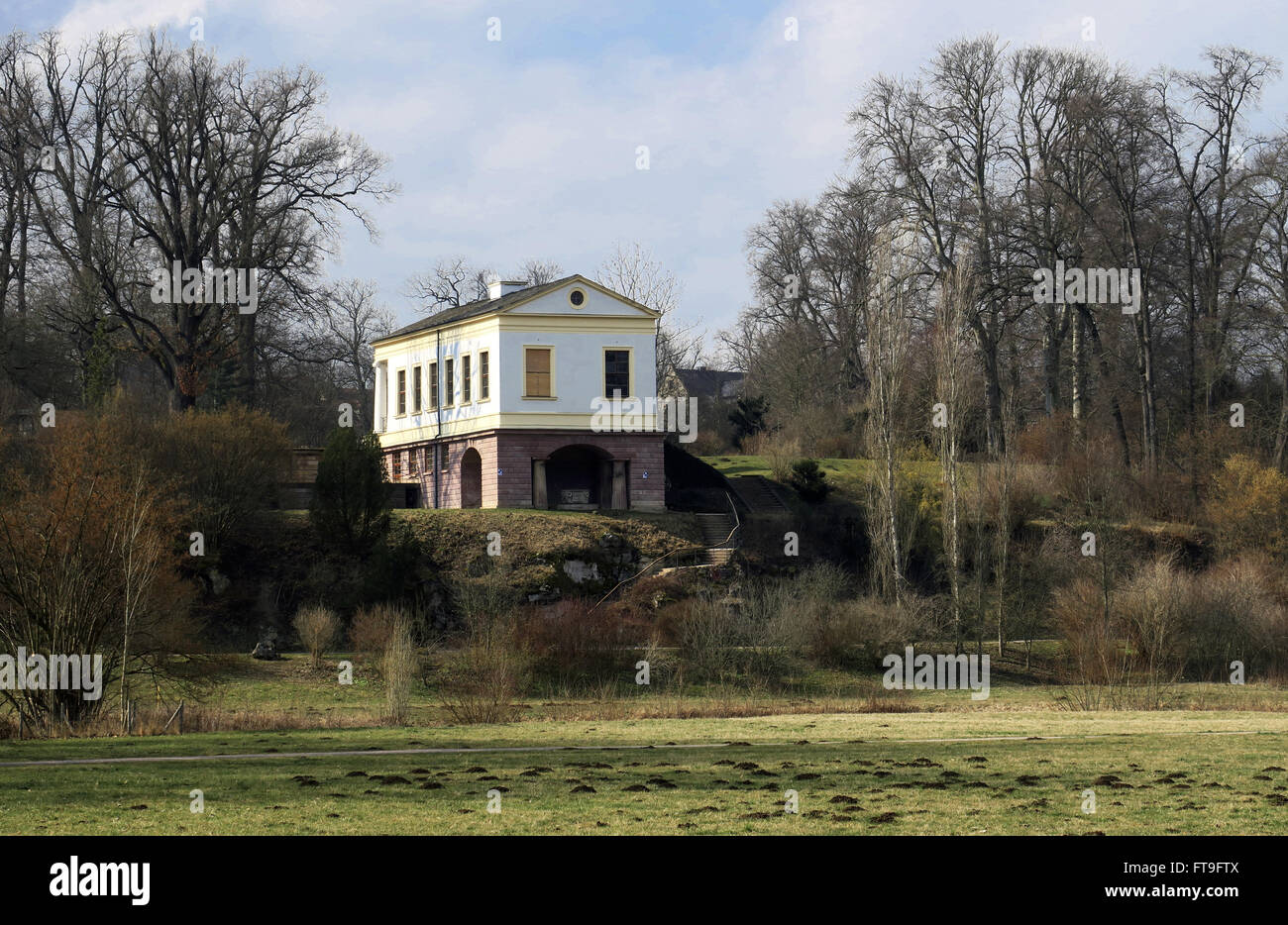 Weimar, Germany. 16th Mar, 2016. The Roman House in the Park an der Ilm in Weimar, Germany, 16 March 2016. The garden house, built for Karl August, Grand Duke of Saxe-Weimar-Eisenach at the urging of Goethe, is located on the western side of the park. Photo: Soeren Stache/dpa/Alamy Live News Stock Photo