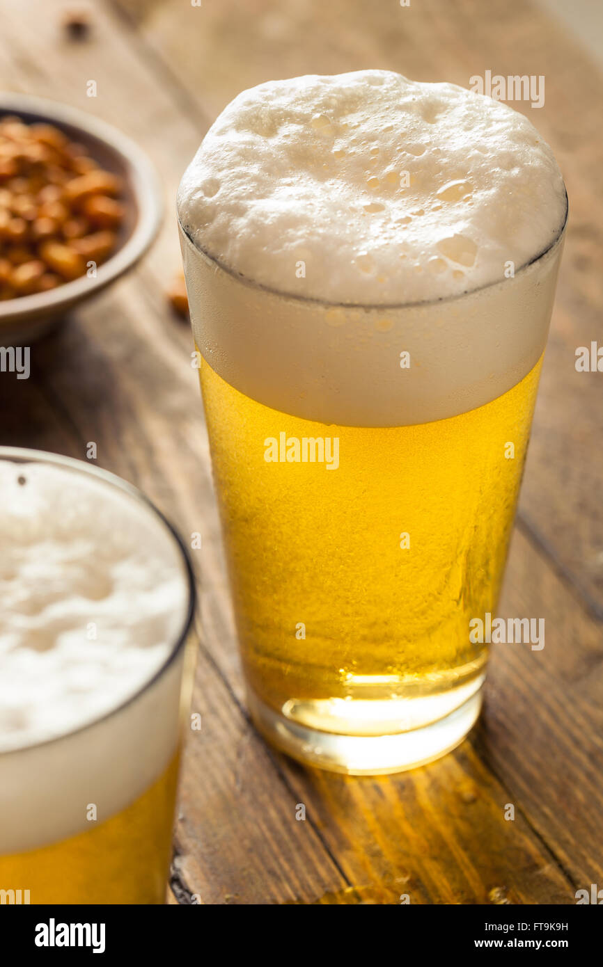 Refreshing Summer Pint of Beer Ready to Drink Stock Photo Alamy